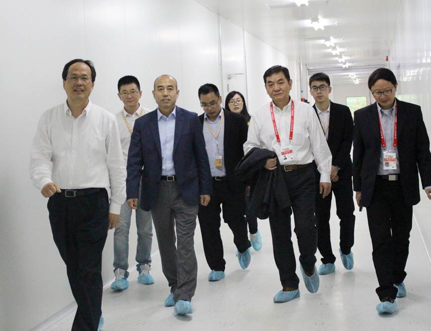 ����18(�й���)�ٷ���վ