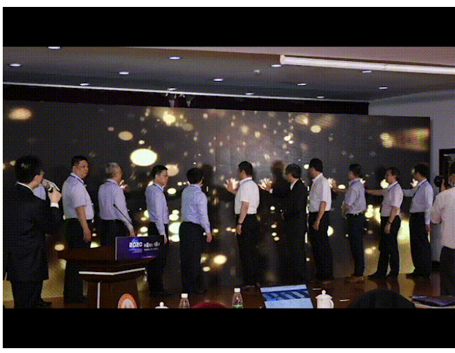 ����18(�й���)�ٷ���վ