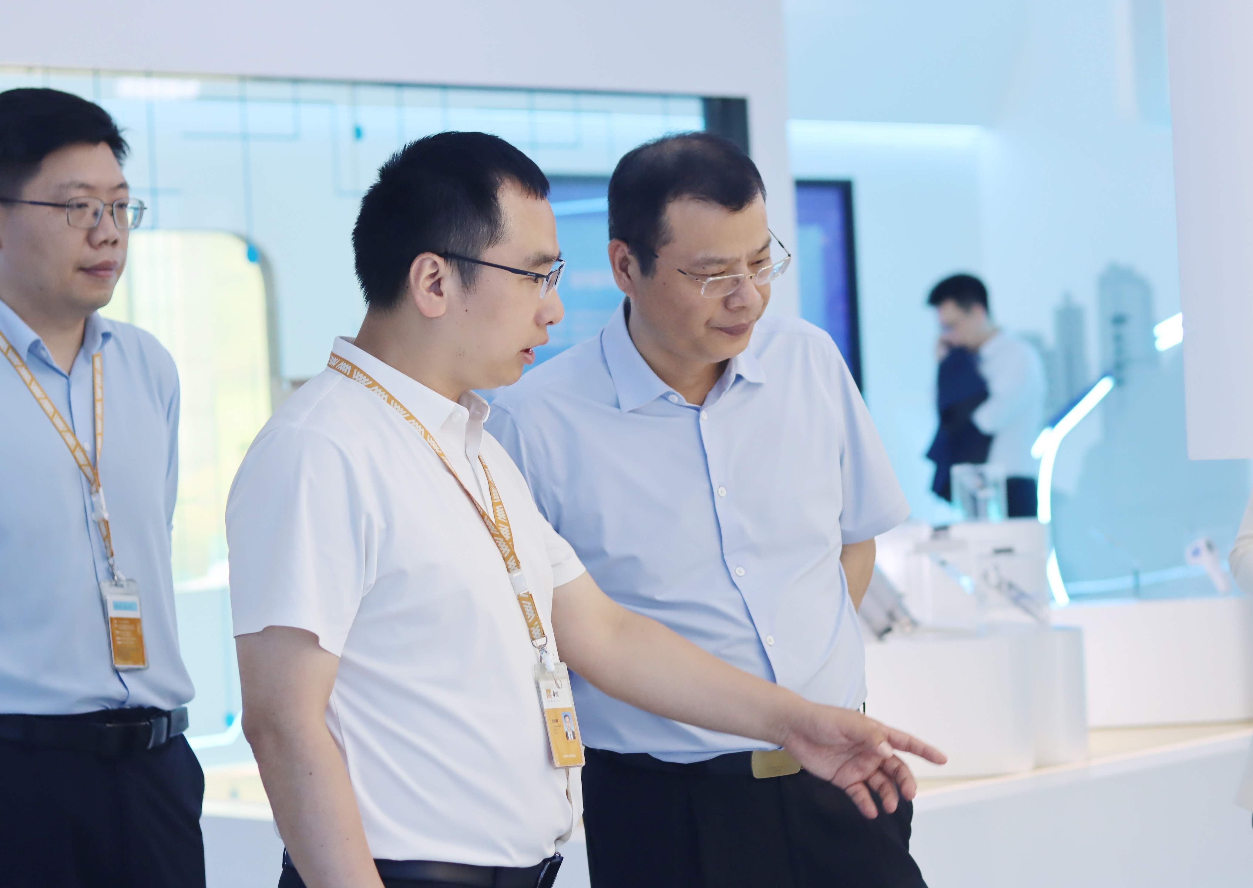 1-����18����ȫ��ǿ�ܻ��ʦһ����������18΢����չ��